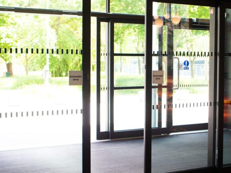 Automatic-Sliding-Door-scaled-e1689240962620-1024x973